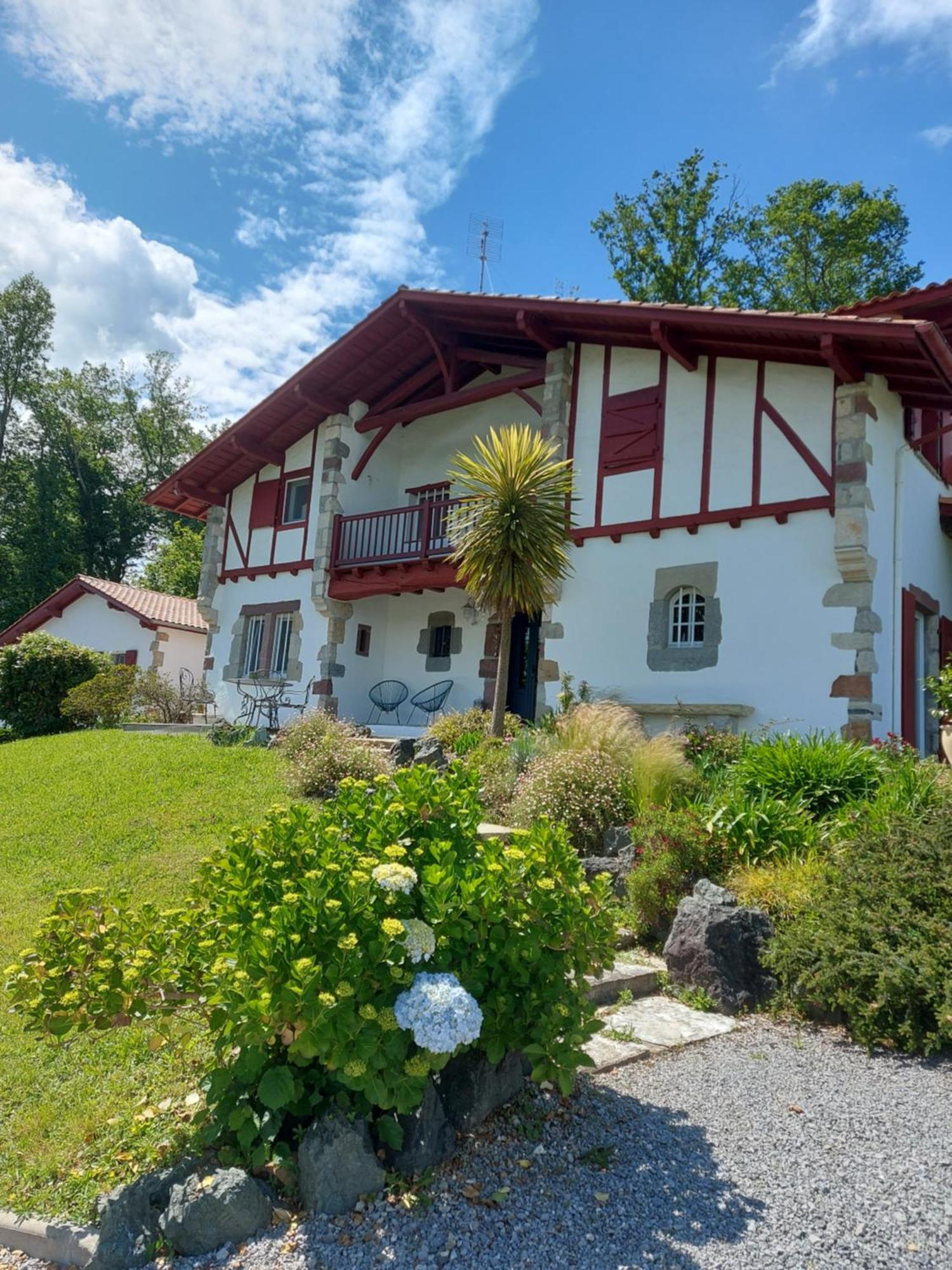 Villa Xaran Erdian Espelette Esterno foto
